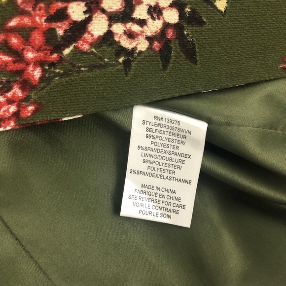 SOLD! DR2 Daniel Rainn Green Floral Print Blazer - Picture 9 of 10